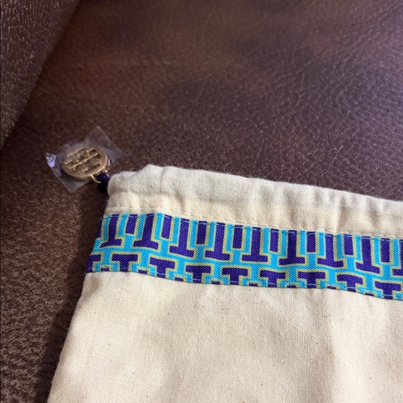 Tory Burch dust bag - Picture 2 of 5